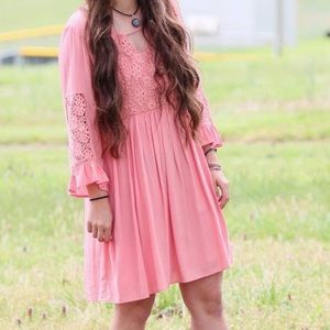 Light weight long lace sleeve dress
